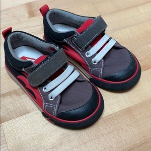 See Kai Run toddler sneakers size 7